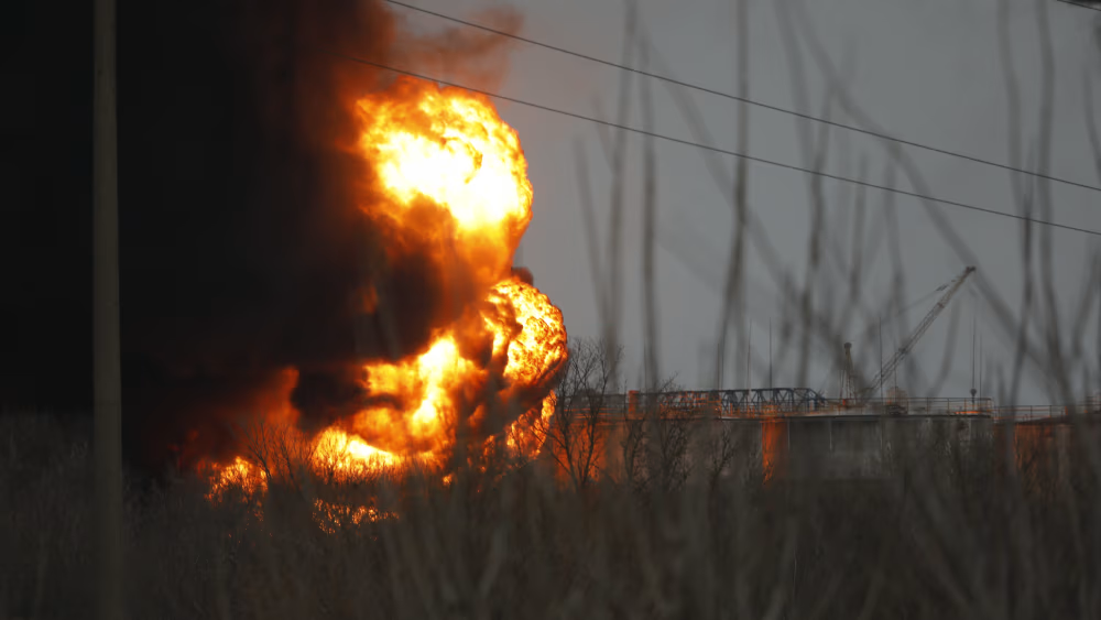 Ukrainsk attack träffade ryska raffinaderier