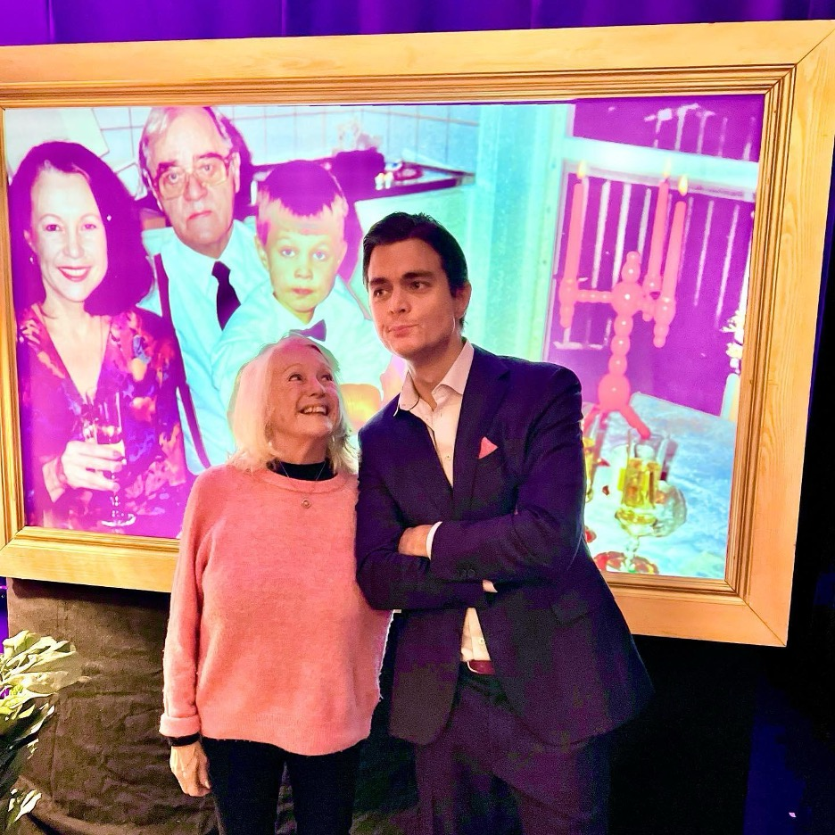 Vem är mamma till Messiah Hallberg?